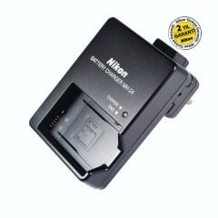 Nikon MH-24 Şarj Cihazı