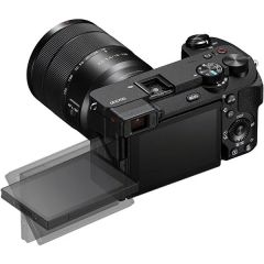SONY A6700 E 18-135mm F3.5-5.6 OSS