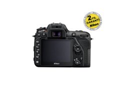 NİKON D7500 18-140mm VR