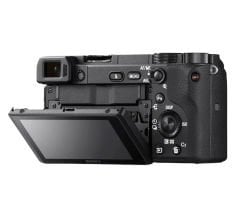 SONY A6400 E 16-50mm F3.5-5.6 OSS